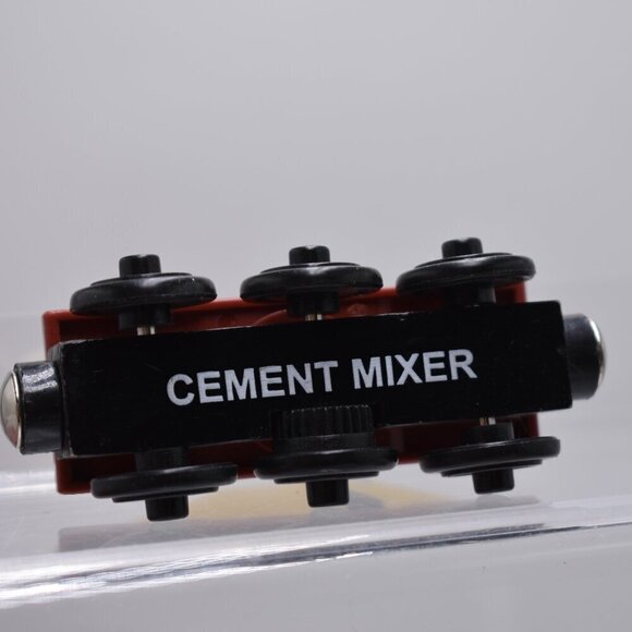 2002 Cement Mixer Thomas & Friends Wooden Railway Tank Engine Vintage Gullane - Picture 7 of 7